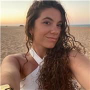 Profesora de infantil cercana y apta para edades superiores por mi extrovertida y competente personalidad